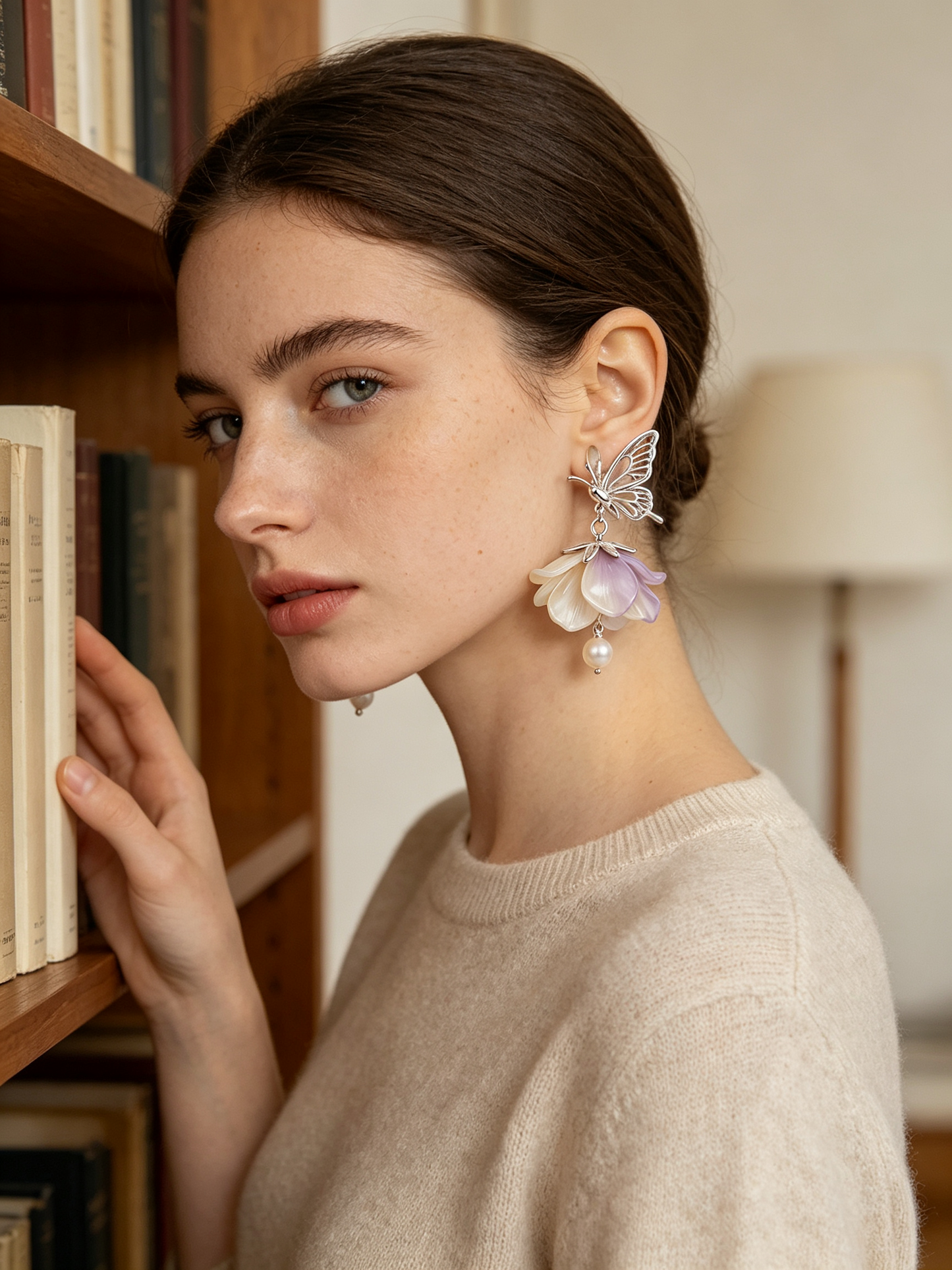 Ombre Petal Butterfly Pearl Dangle Earrings